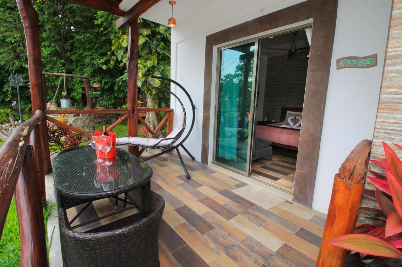 Hotel Pancho Villas Bacalar - Free Bikes And Paddles Exteriér fotografie