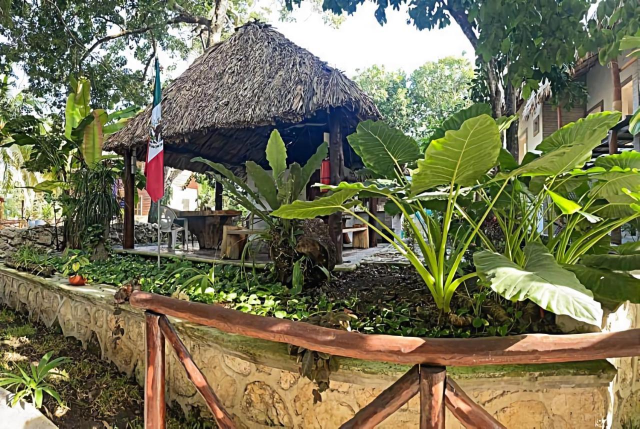 Hotel Pancho Villas Bacalar - Free Bikes And Paddles Exteriér fotografie